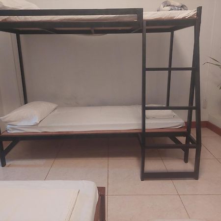Larmar bed&breakfast Puerto Princesa Exterior foto