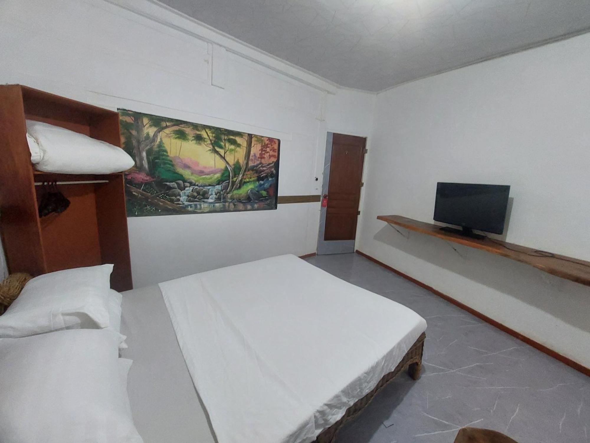 Larmar bed&breakfast Puerto Princesa Exterior foto