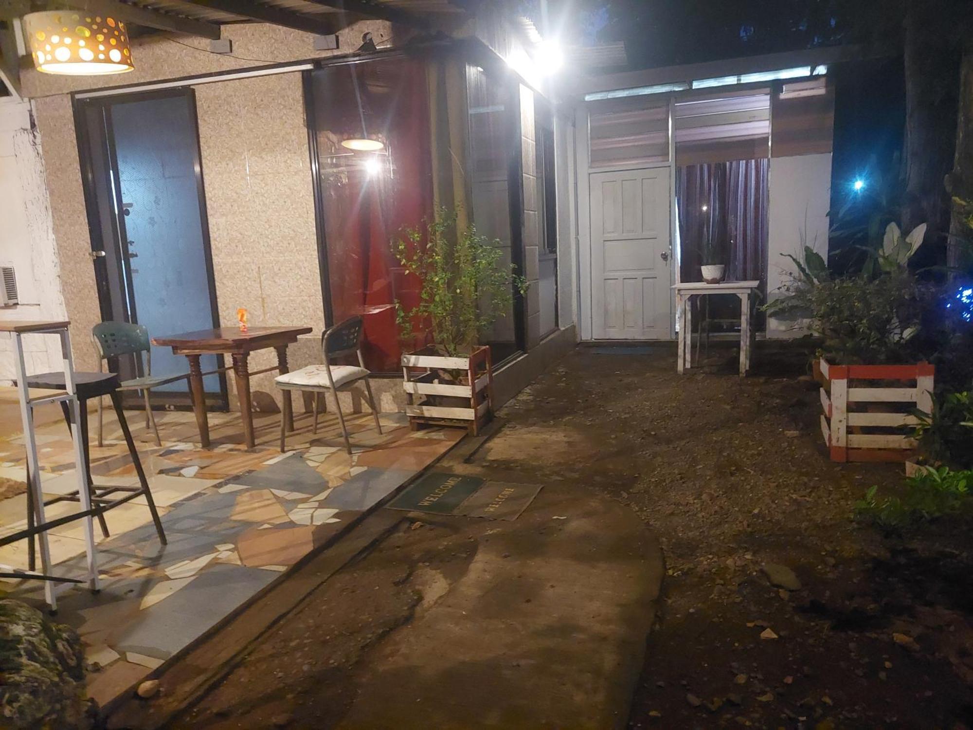 Larmar bed&breakfast Puerto Princesa Exterior foto