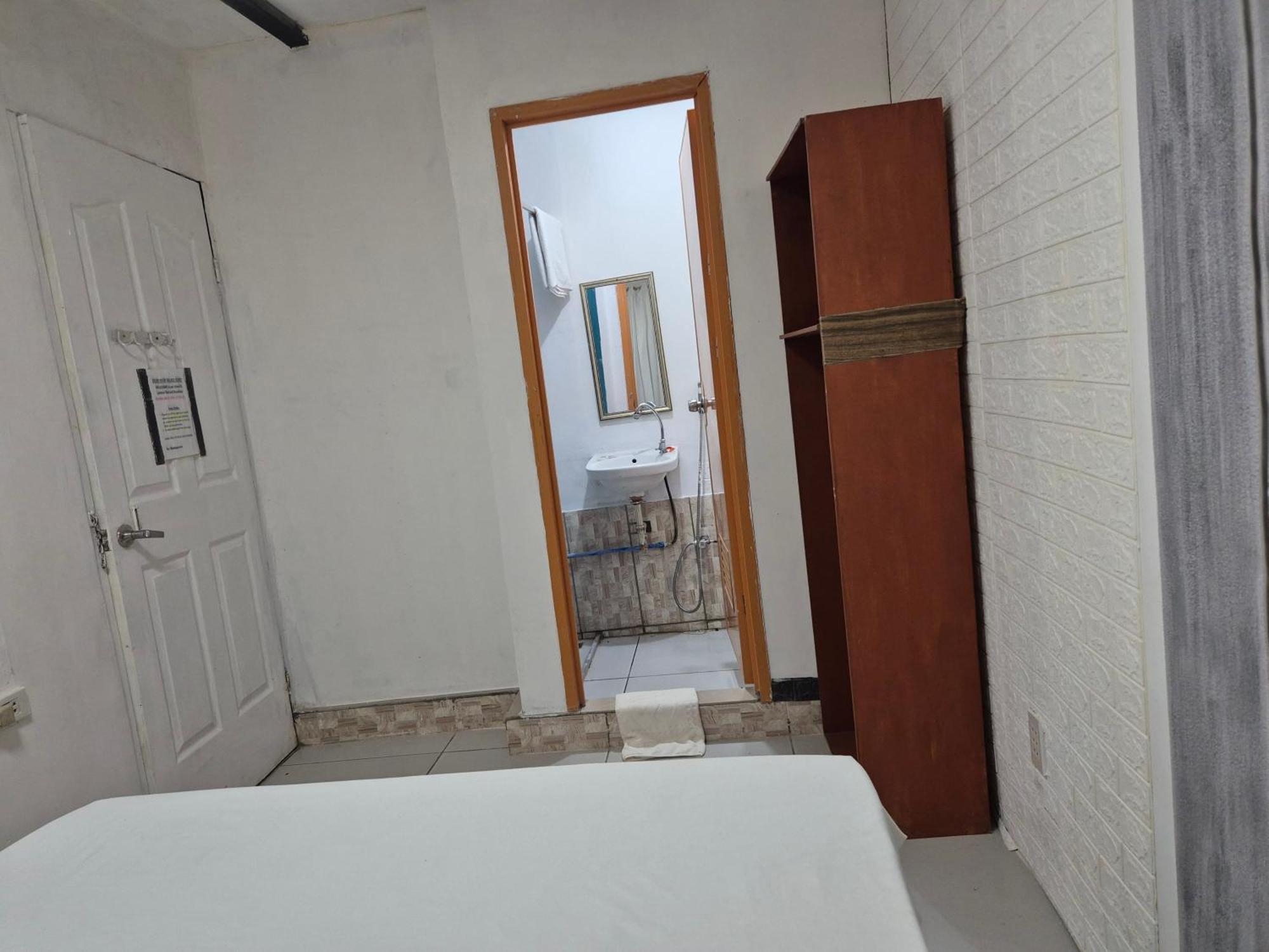 Larmar bed&breakfast Puerto Princesa Exterior foto