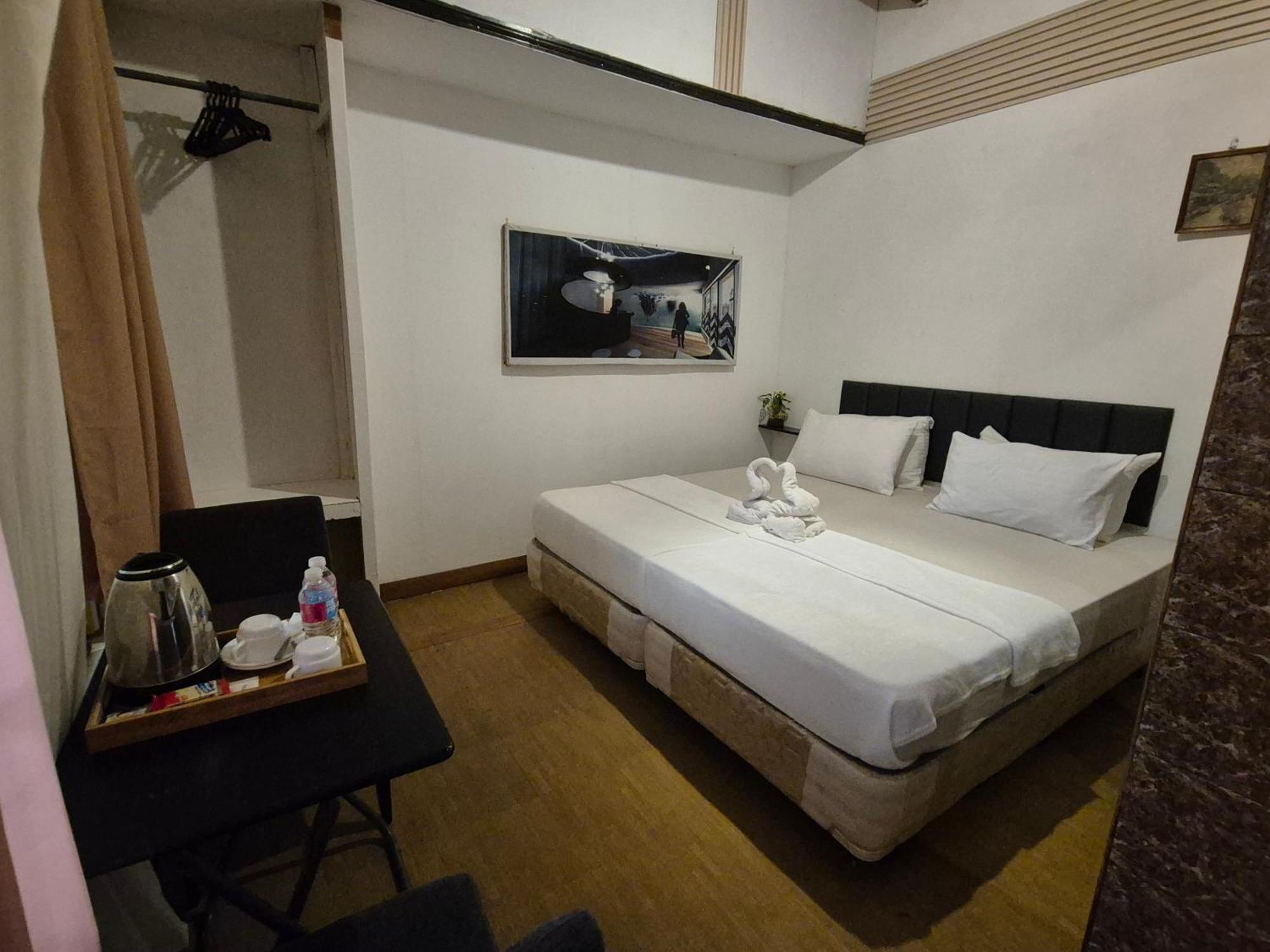 Larmar bed&breakfast Puerto Princesa Exterior foto