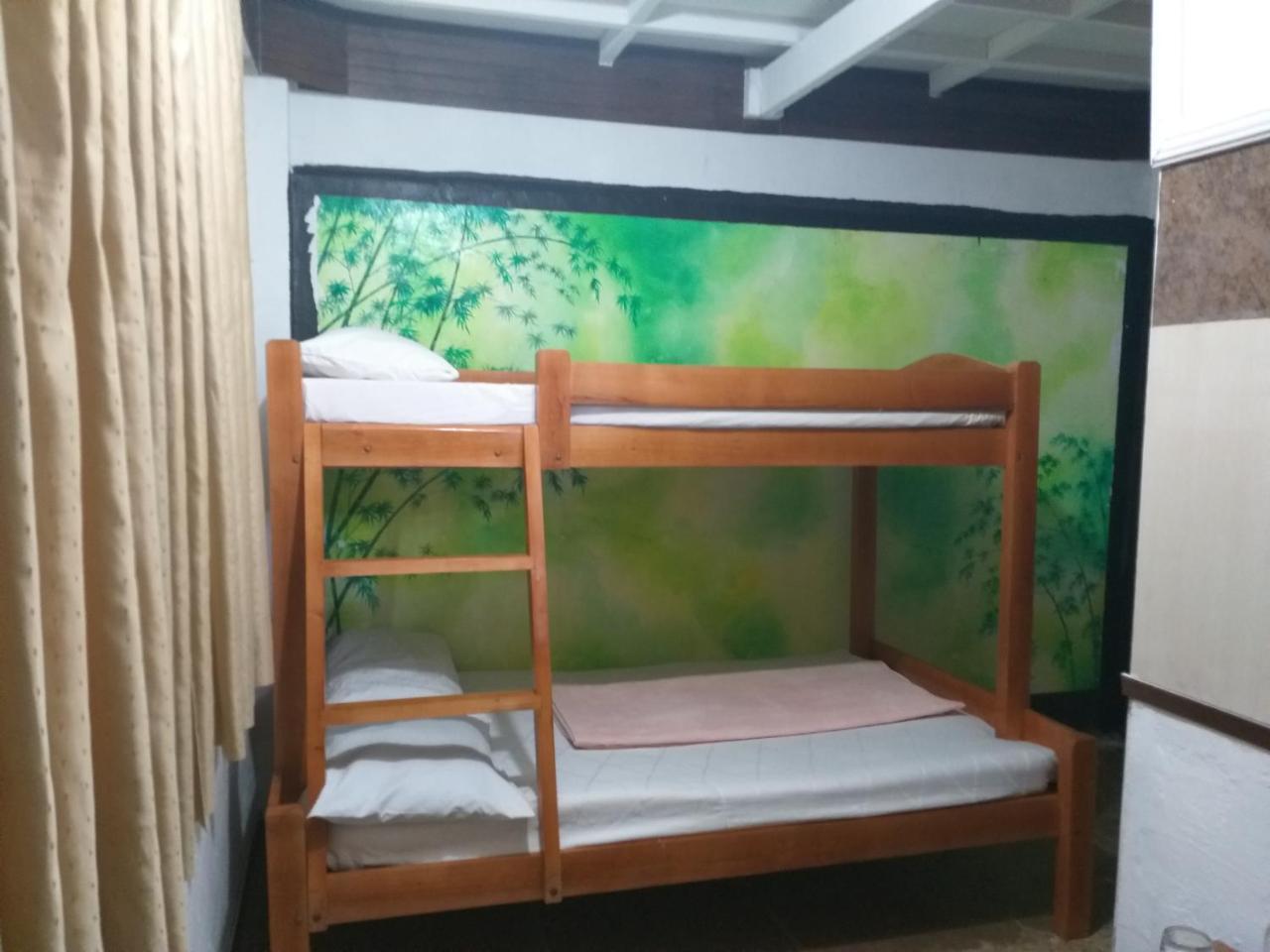 Larmar bed&breakfast Puerto Princesa Exterior foto